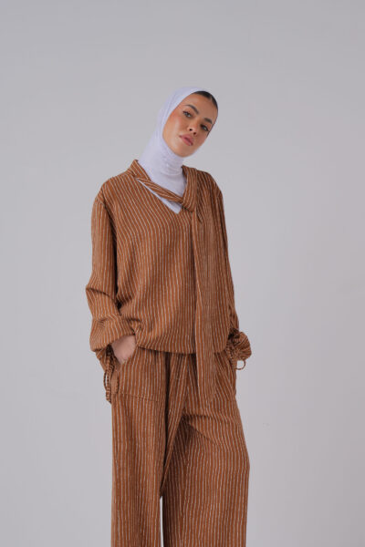 Printed Tie Neck Sleeve Blouse